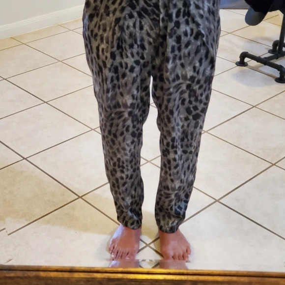 Silk ankle pants - Picture 9 of 9